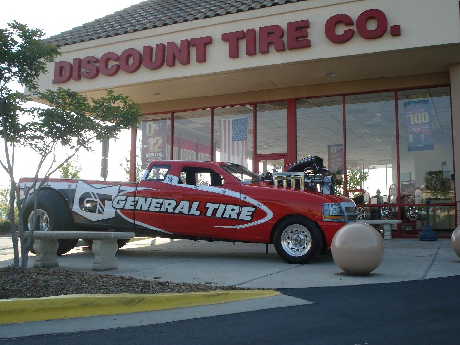 discount tire company. discount tire logo. images